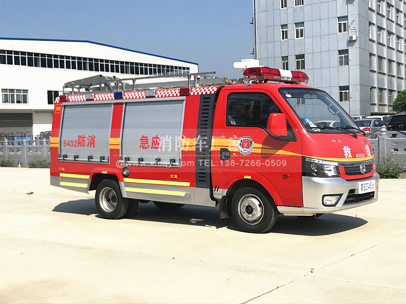 |L(fng)(gu)Сͼ(x)ˮF܇M(jn)ڱá